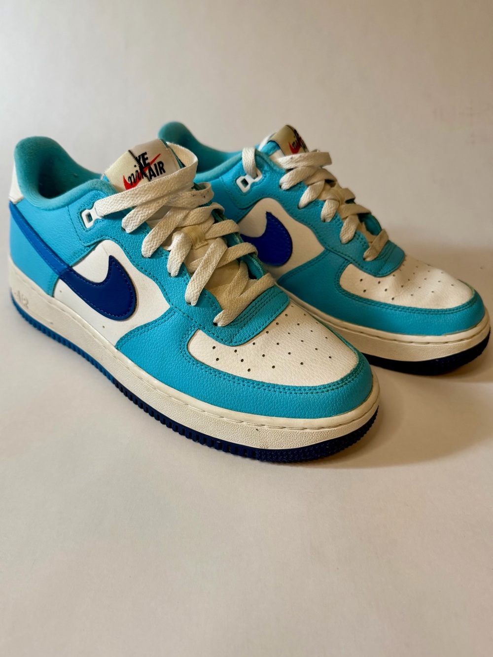 Nike Air Force 1 Low-Top Sneakers in White and Turquoise with Royal Blue Size 7Y